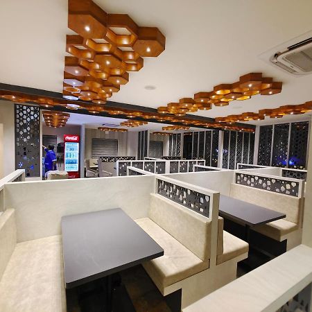 Hotel Thousand Pillars Warangal Extérieur photo