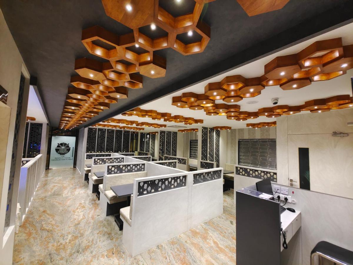 Hotel Thousand Pillars Warangal Extérieur photo