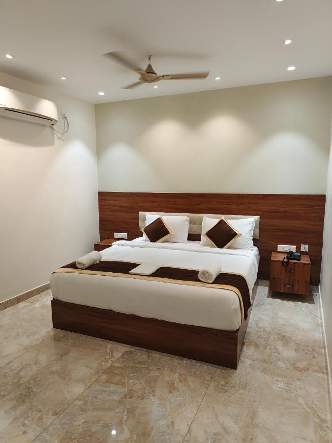 Hotel Thousand Pillars Warangal Extérieur photo