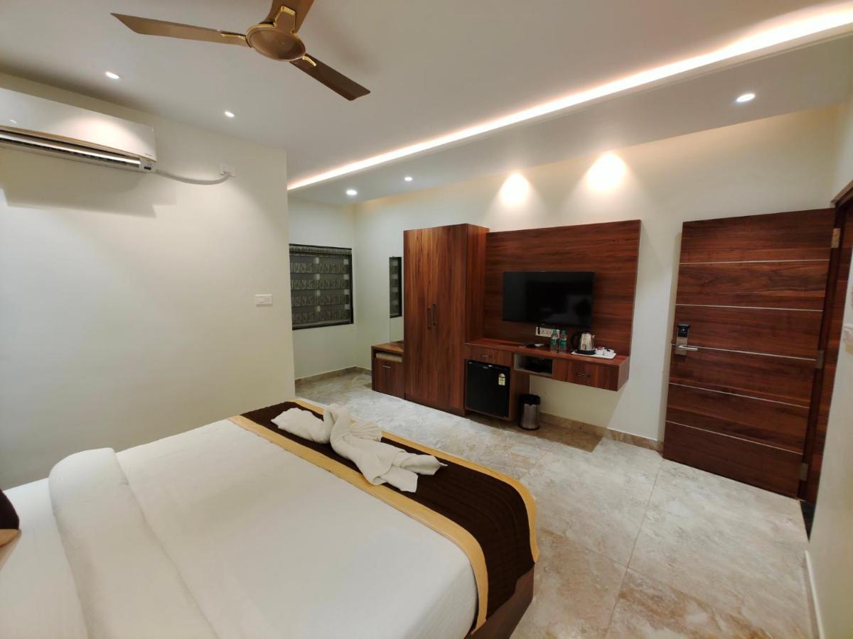 Hotel Thousand Pillars Warangal Extérieur photo